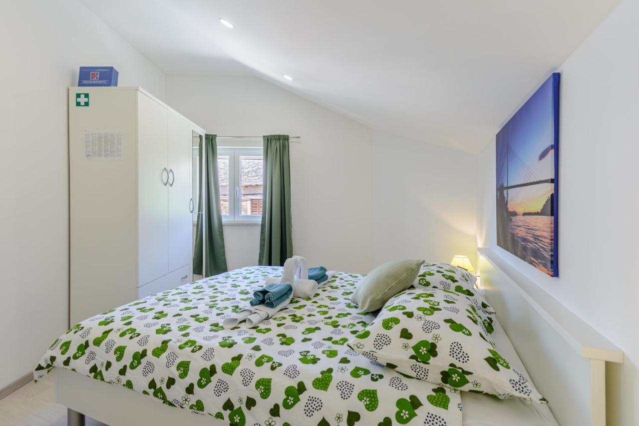 Apartment Darka 2 Sumartin Εξωτερικό φωτογραφία