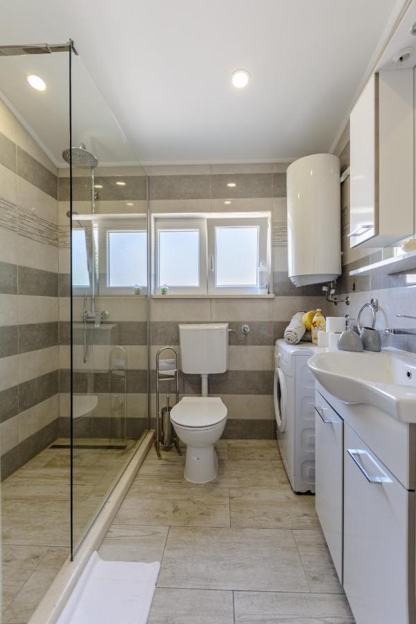 Apartment Darka 2 Sumartin Εξωτερικό φωτογραφία